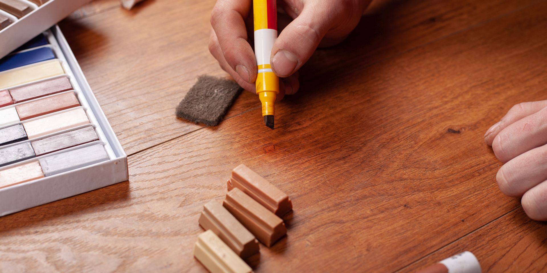 Sempre lucido e senza un graffio, come mantenere il parquet di